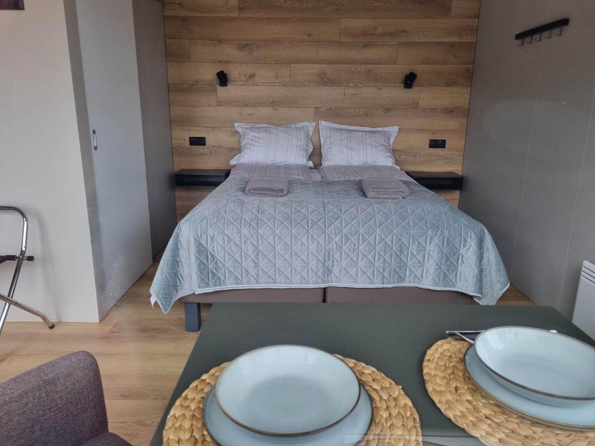 New And Well Furnished Studio Apartment For Two 30 Km From Kirkjubaejarklaustur Perfect Place To Stay At Right Between Black Beach And Joekulsarlon Ngoại thất bức ảnh